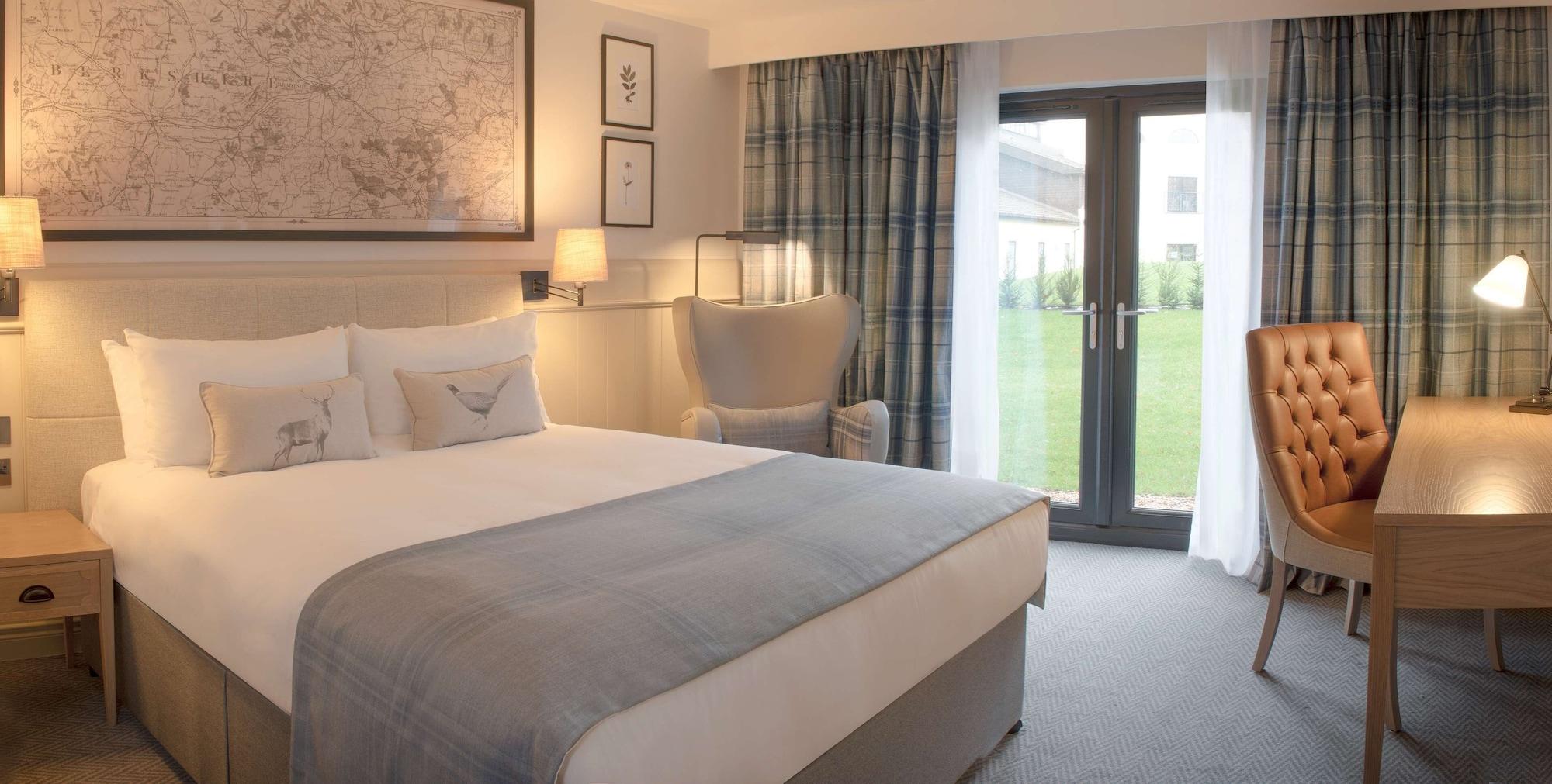 De Vere Wokefield Estate Reading Exterior foto